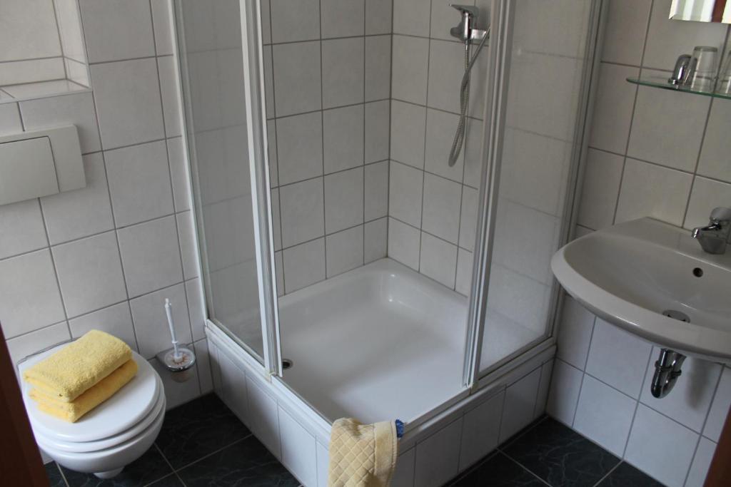 קדלינבורג Hotel Am Stadtwall מראה חיצוני תמונה