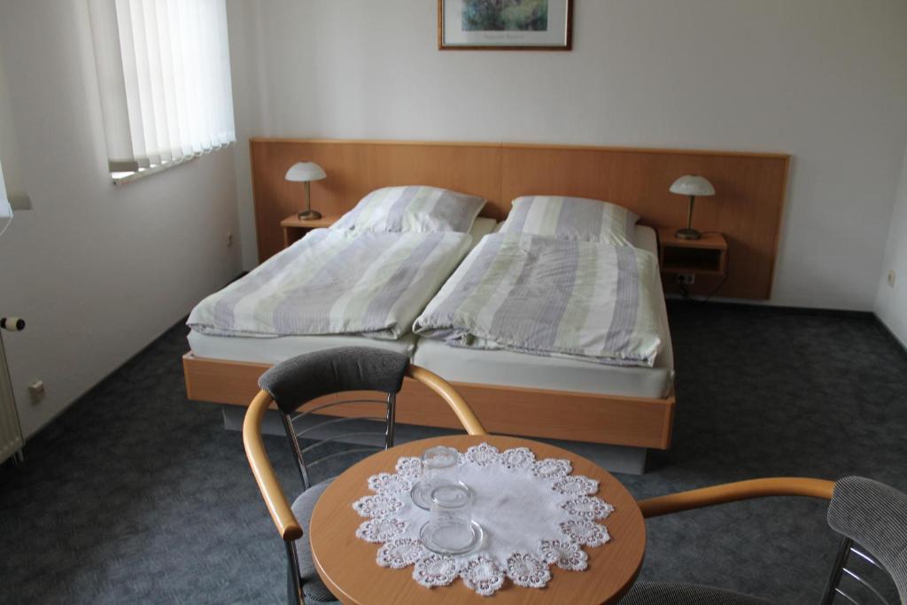 קדלינבורג Hotel Am Stadtwall חדר תמונה