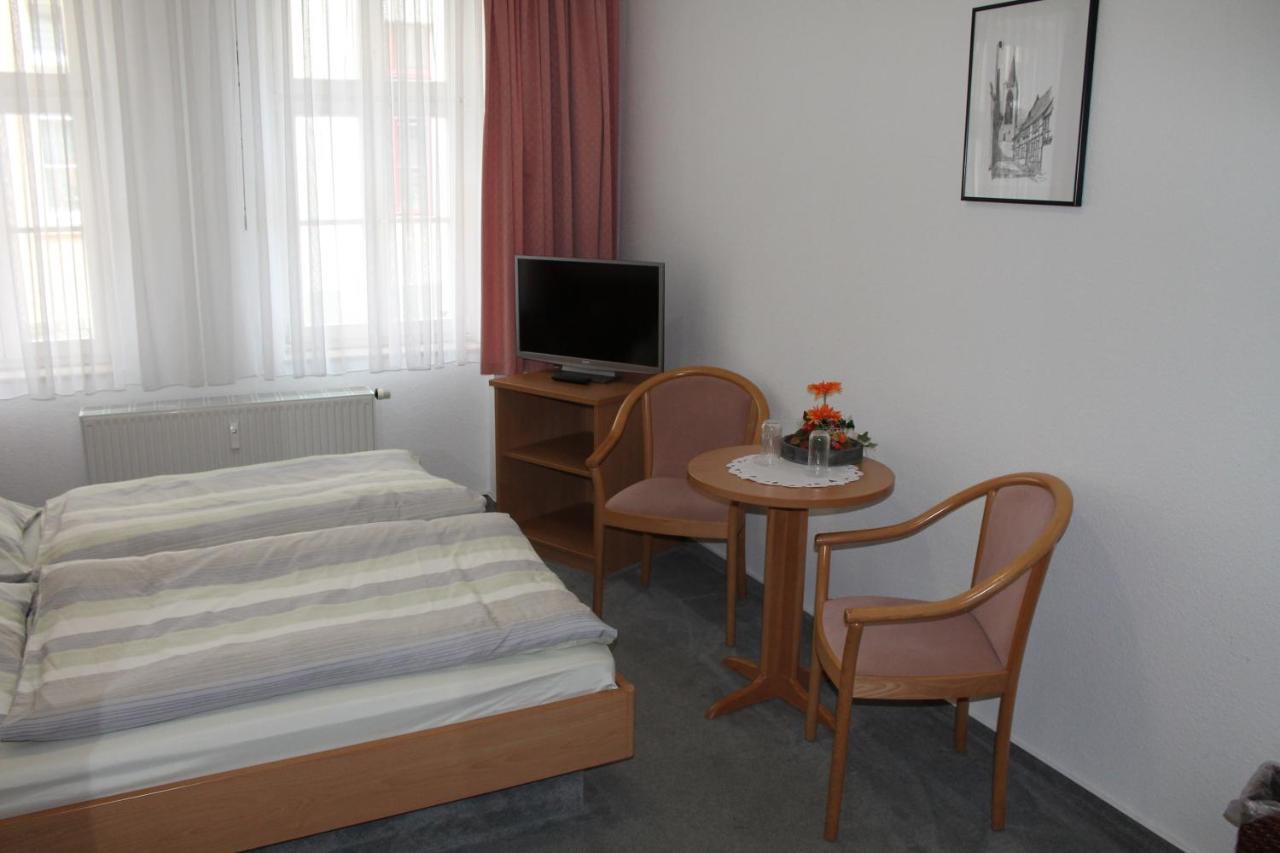 קדלינבורג Hotel Am Stadtwall מראה חיצוני תמונה